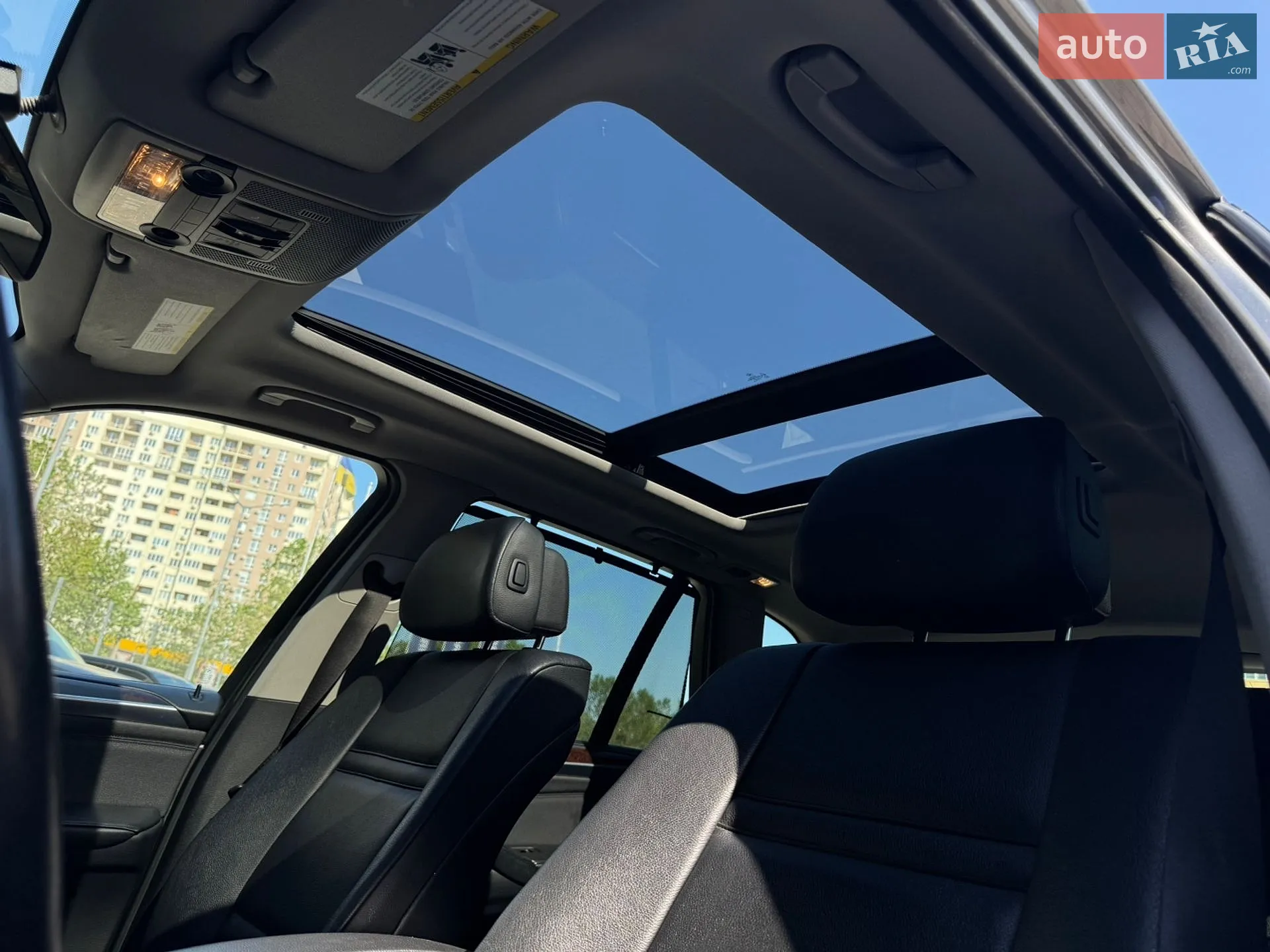 2010 BMW X5 - мініатюра 23