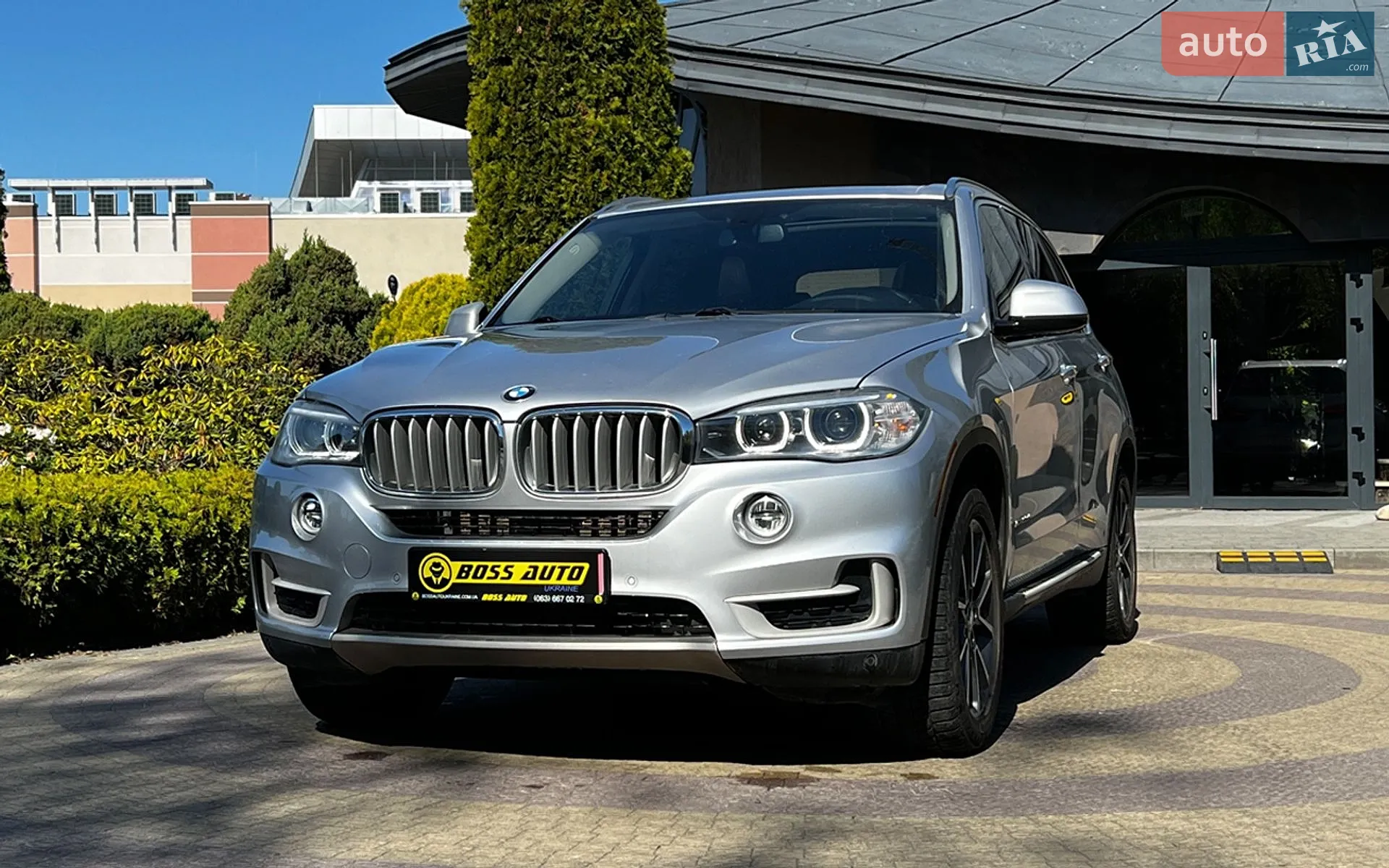 2015 BMW X5 - мініатюра 3