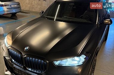 Внедорожник / Кроссовер BMW X5 2024 в Киеве