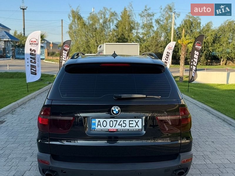 Внедорожник / Кроссовер BMW X5 2009 в Ужгороде