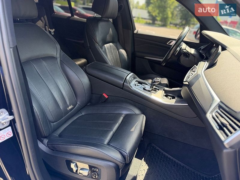 Внедорожник / Кроссовер BMW X5 2019 в Киеве