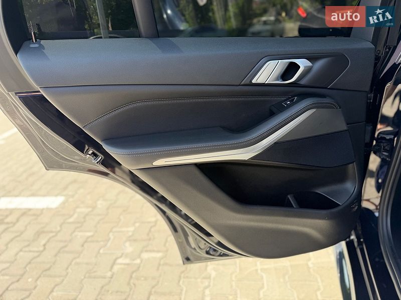 Внедорожник / Кроссовер BMW X5 2019 в Киеве