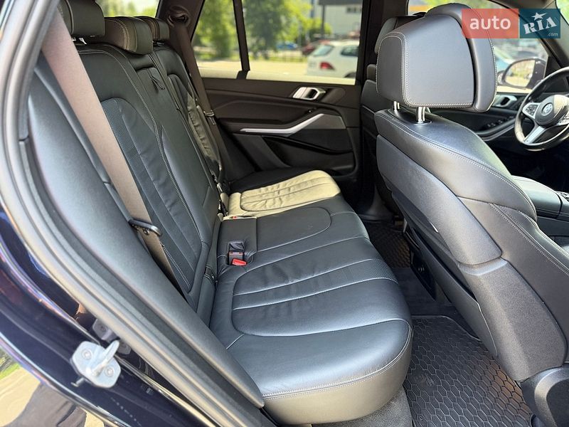 Внедорожник / Кроссовер BMW X5 2019 в Киеве