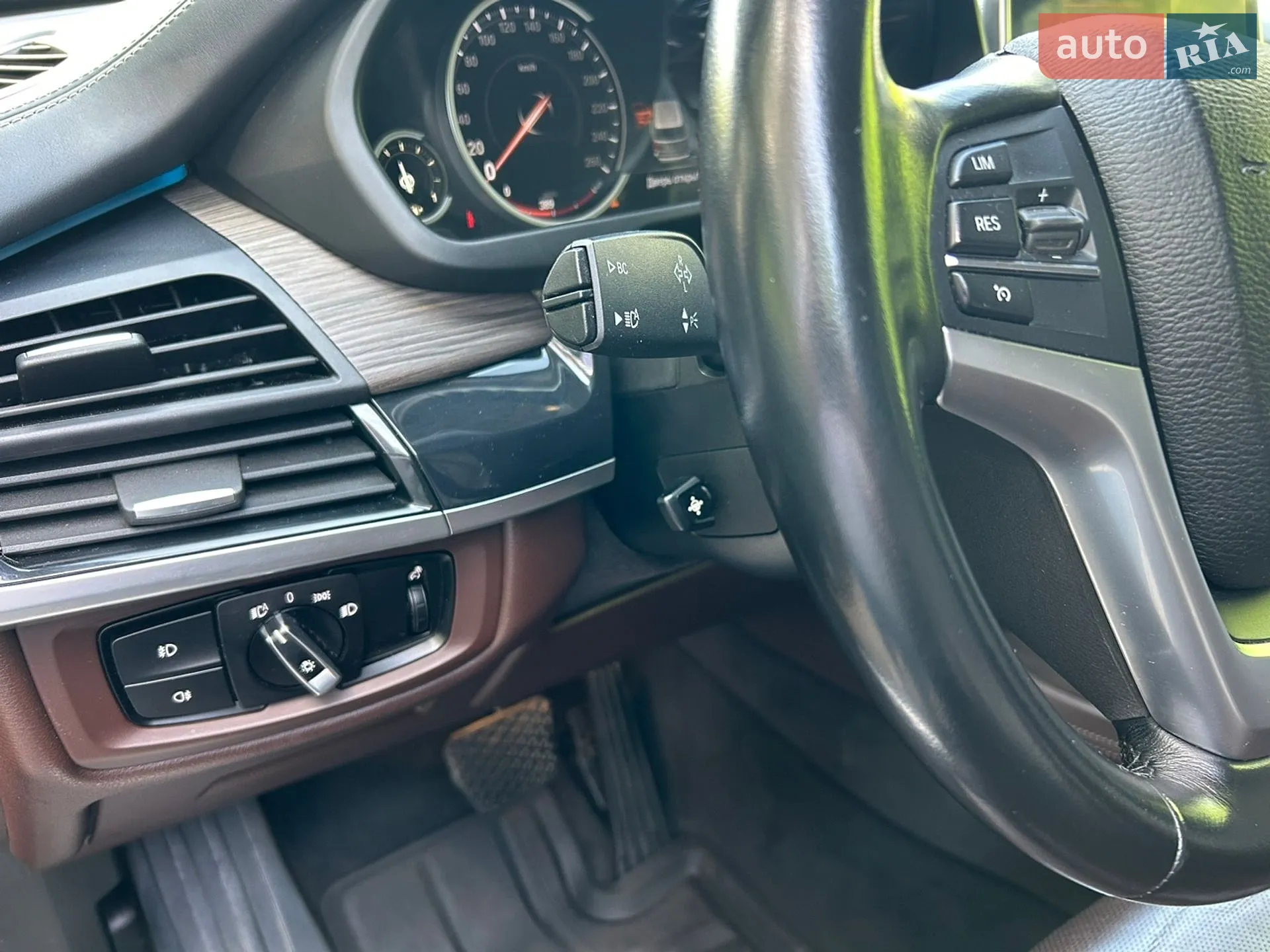 2016 BMW X5 - мініатюра 19