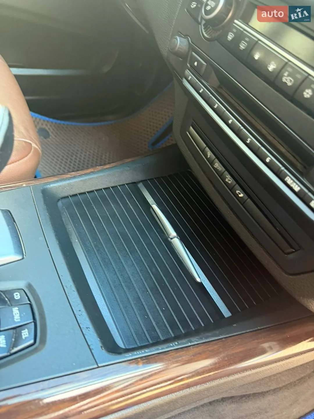 2010 BMW X5 - мініатюра 27