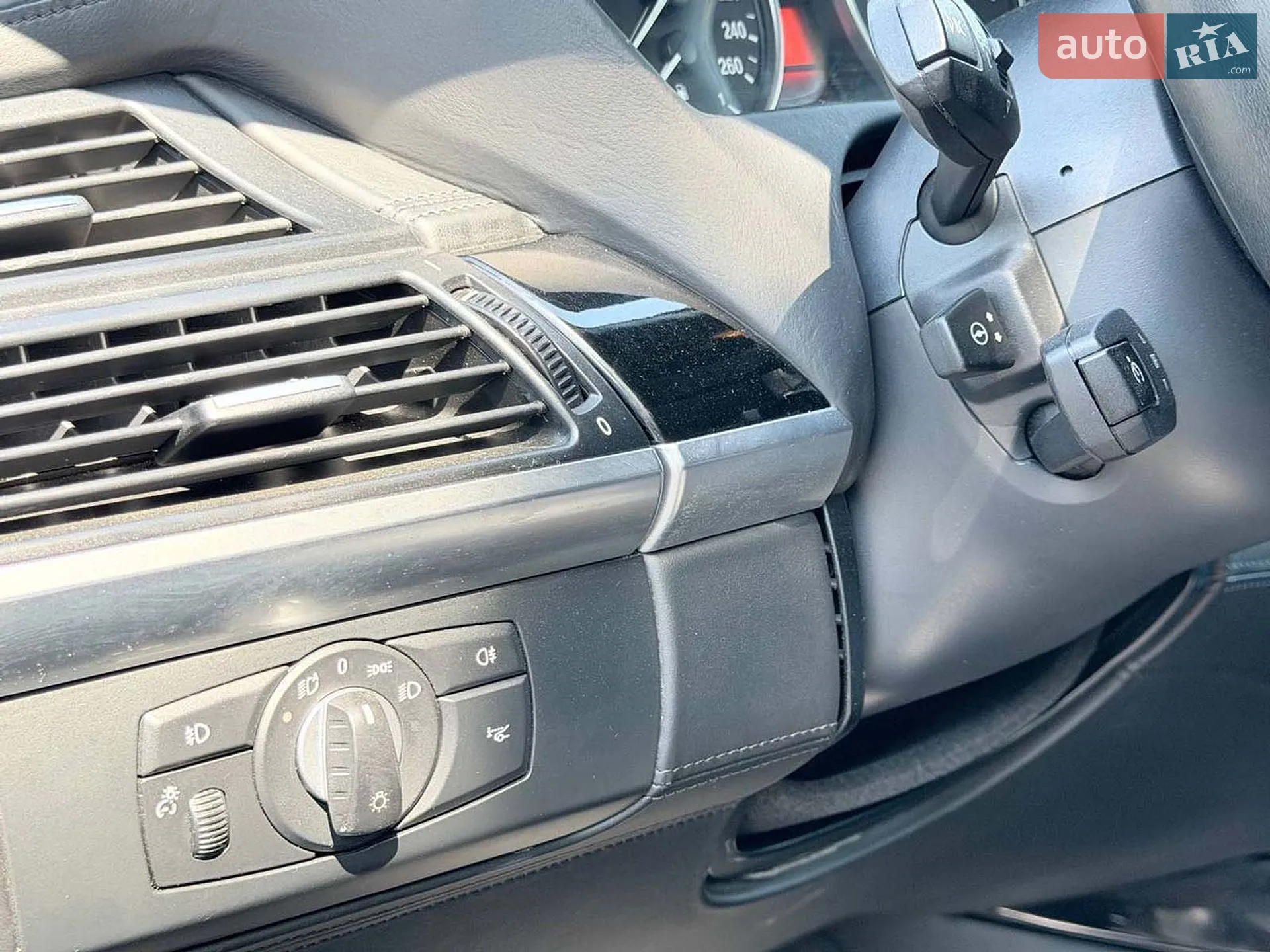 2010 BMW X5 - мініатюра 26