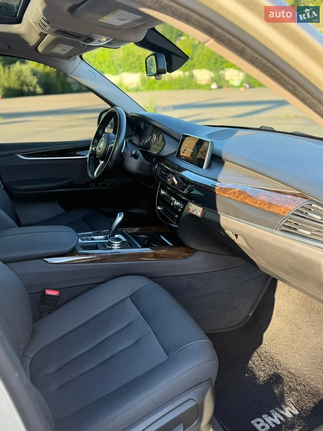 2015 BMW X5 - мініатюра 18