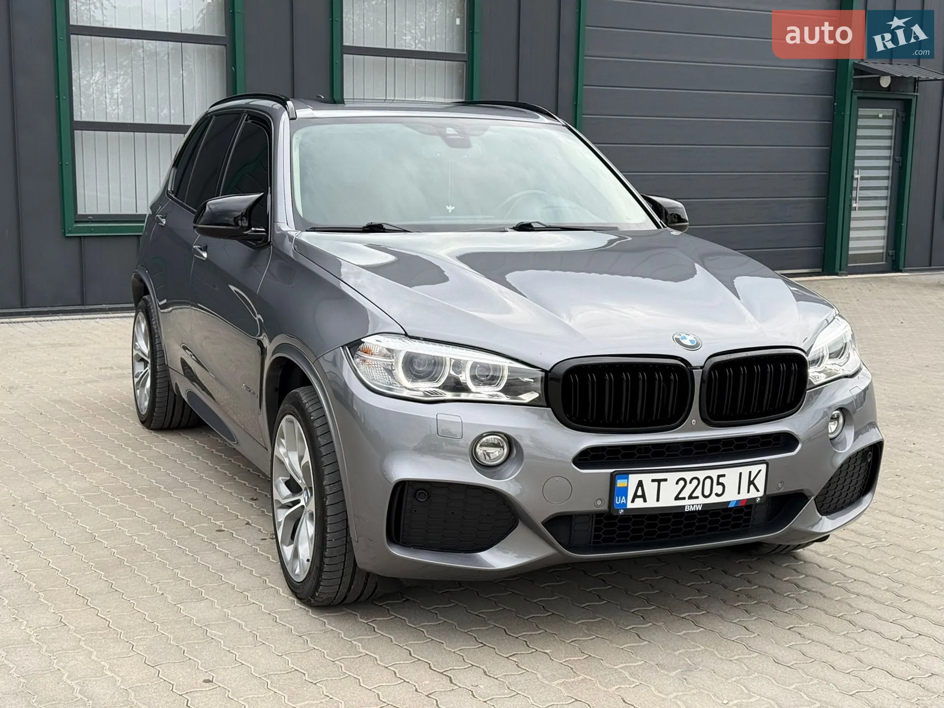 2015 BMW X5 - мініатюра 3