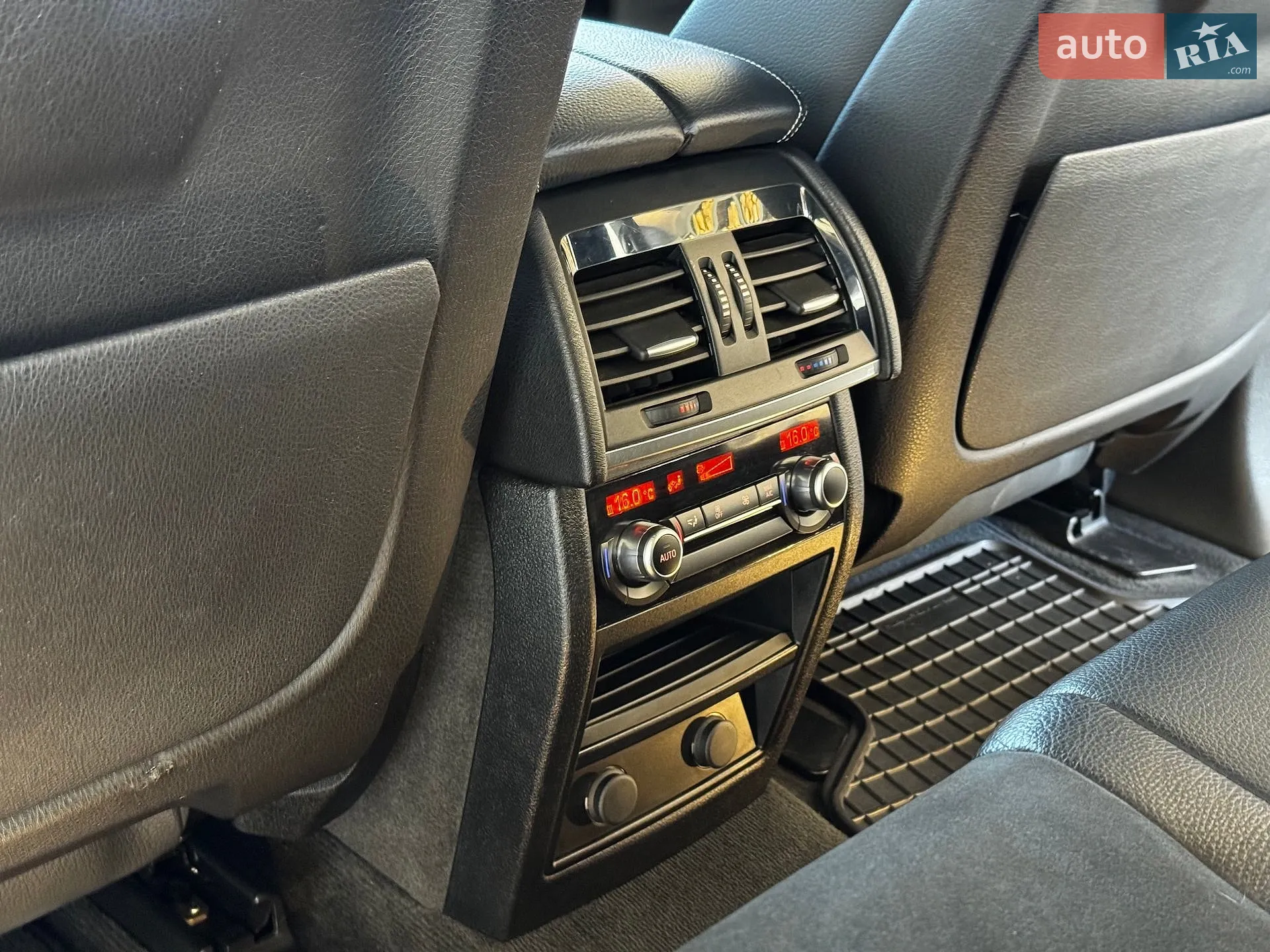 2015 BMW X5 - мініатюра 38