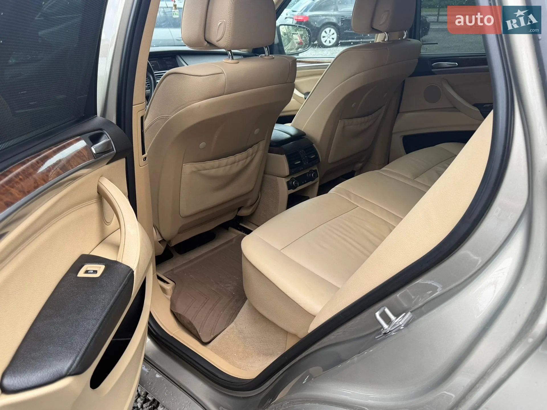 2011 BMW X5 - мініатюра 8