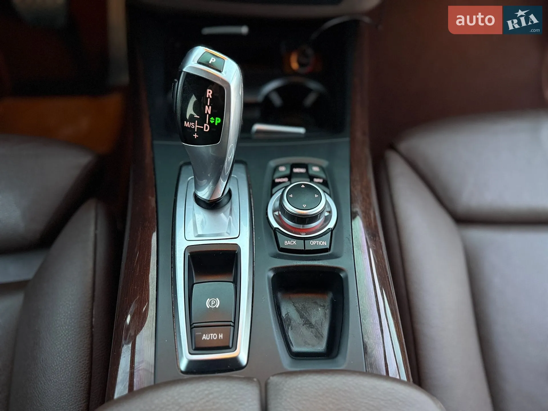 2010 BMW X5 - мініатюра 36