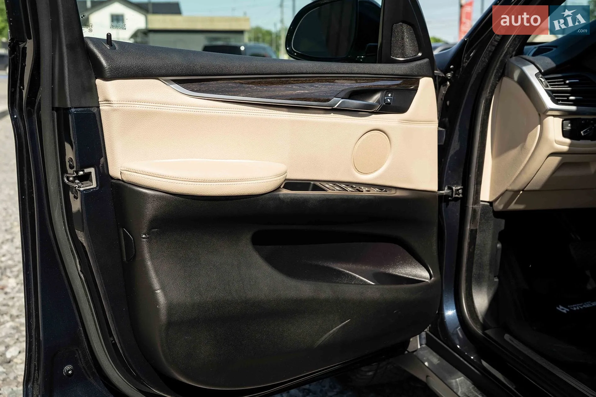 2016 BMW X5 - мініатюра 40