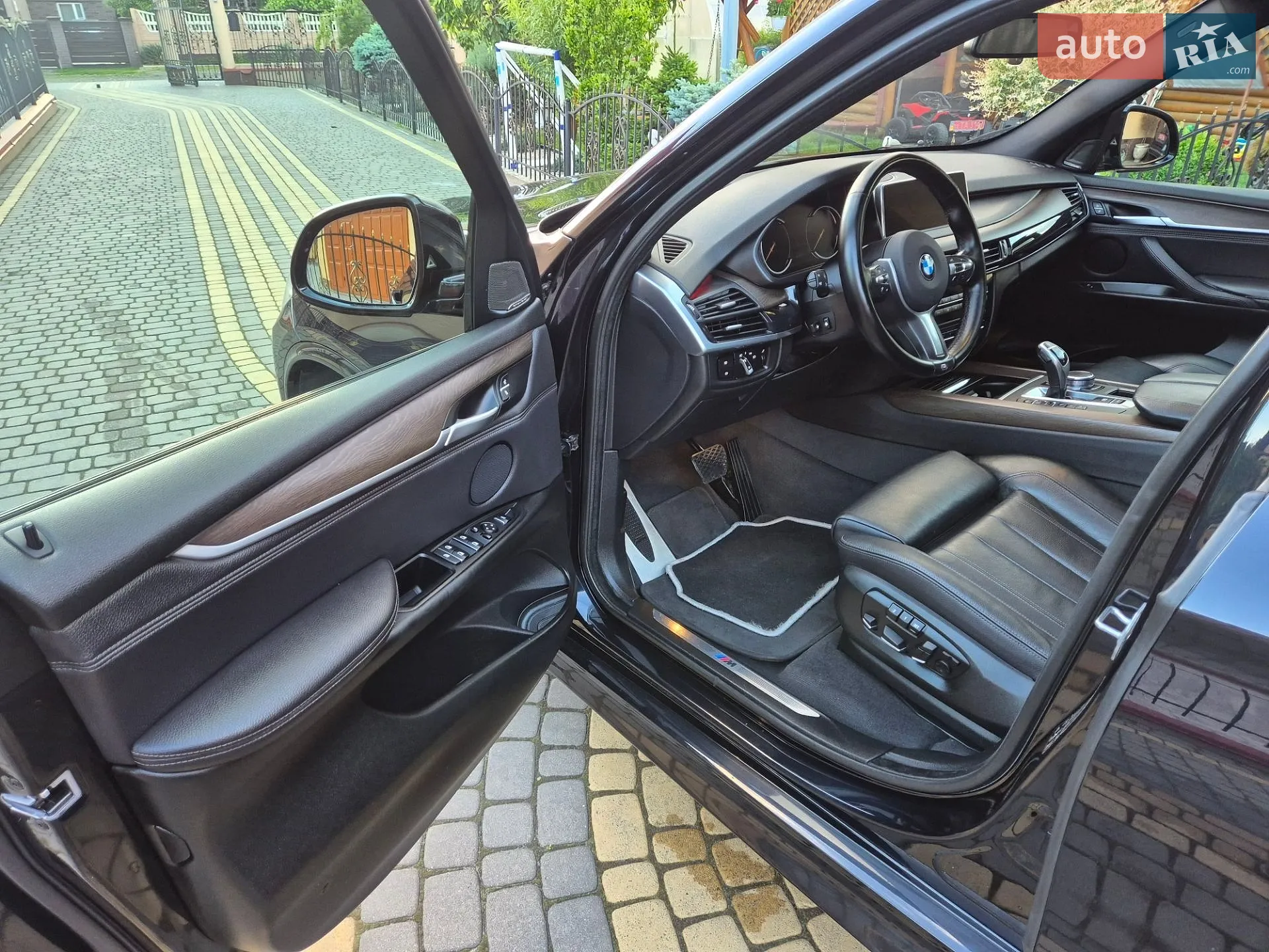 2017 BMW X5 - мініатюра 10