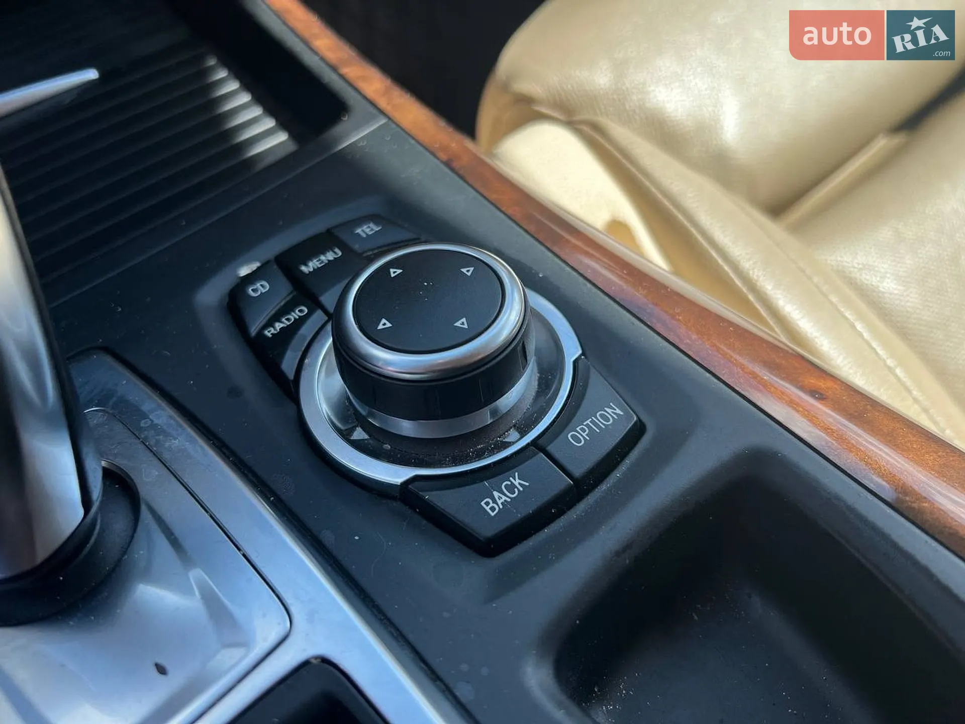 2011 BMW X5 - мініатюра 31