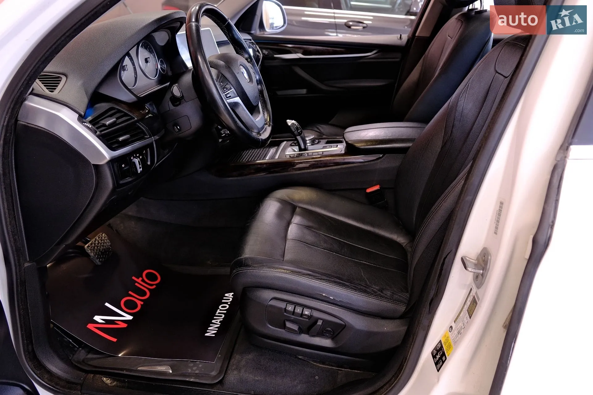 2015 BMW X5 - мініатюра 26