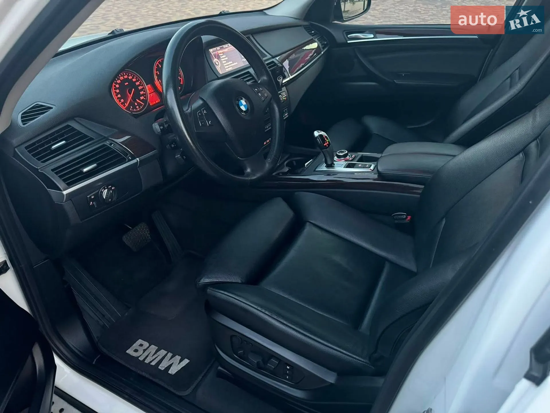 2011 BMW X5 - мініатюра 10
