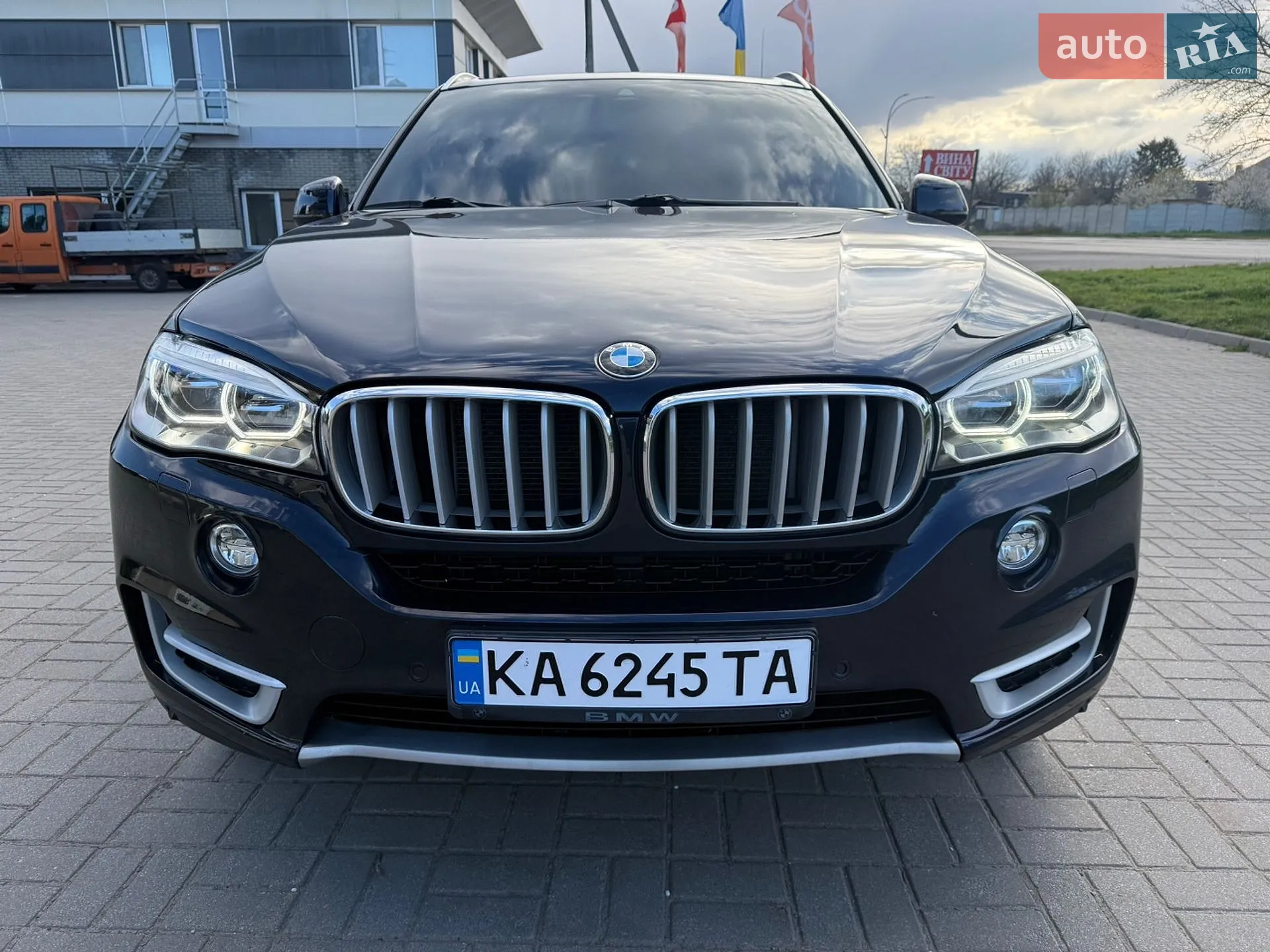 2018 BMW X5 - мініатюра 3