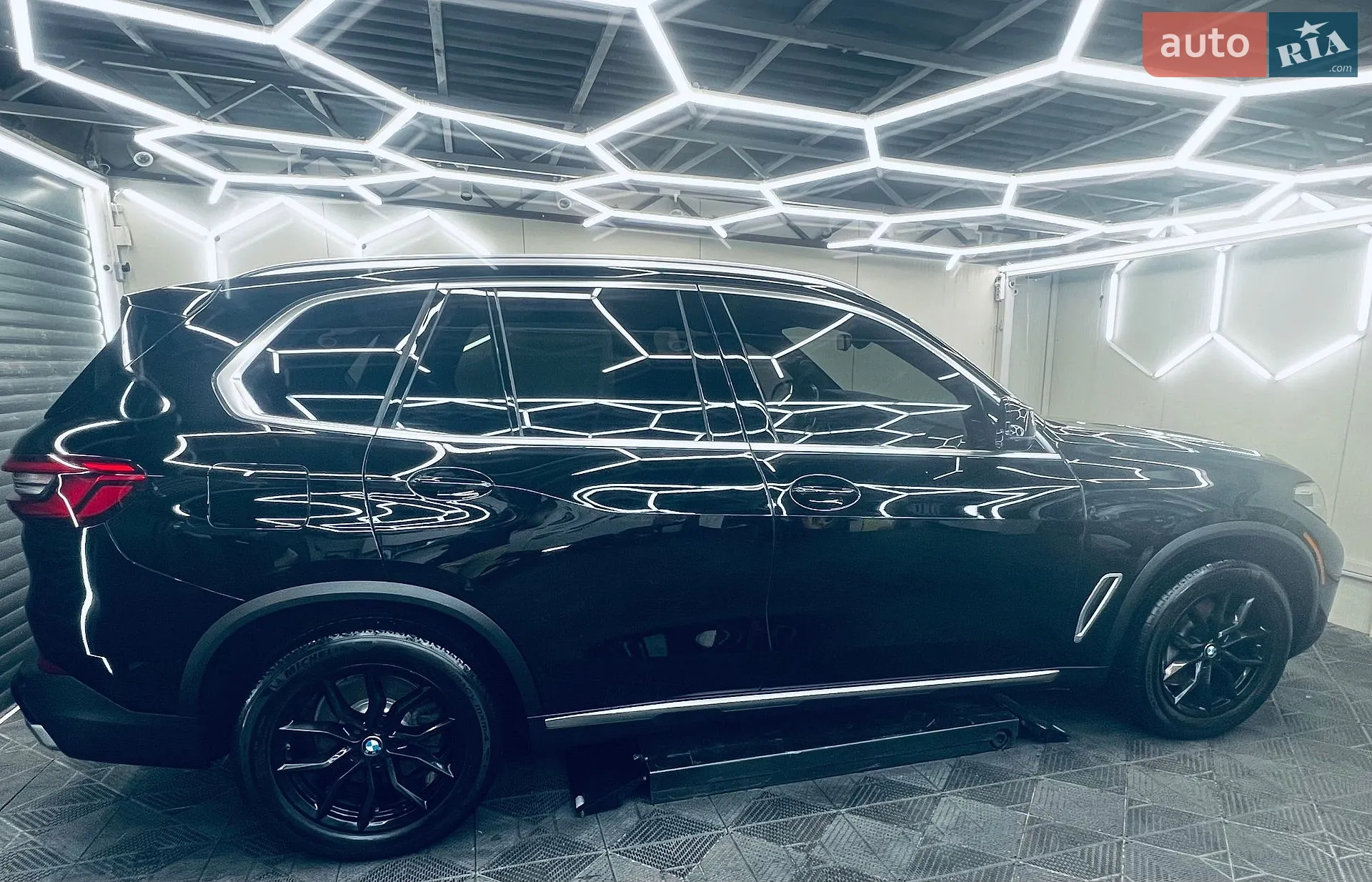 2020 BMW X5 - мініатюра 31