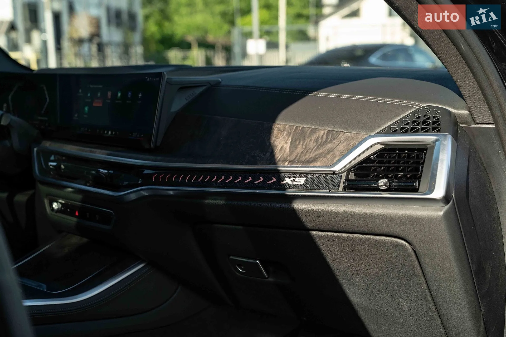 2023 BMW X5 - мініатюра 39