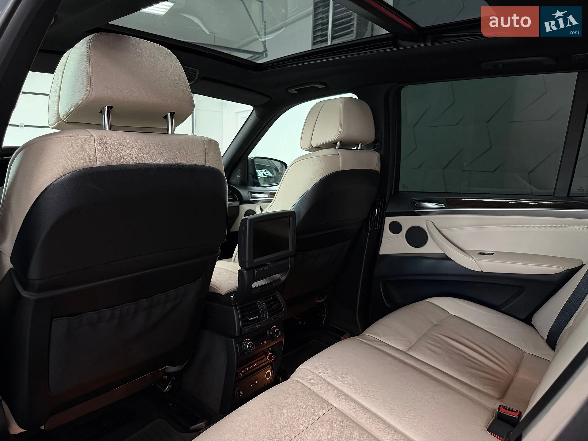 2012 BMW X5 - мініатюра 31
