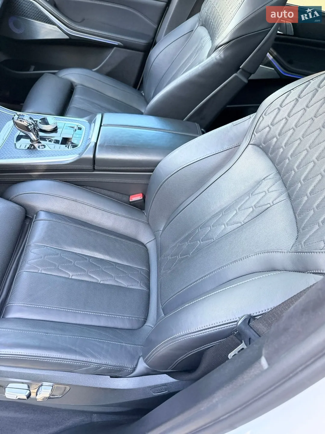 2020 BMW X5 - мініатюра 39