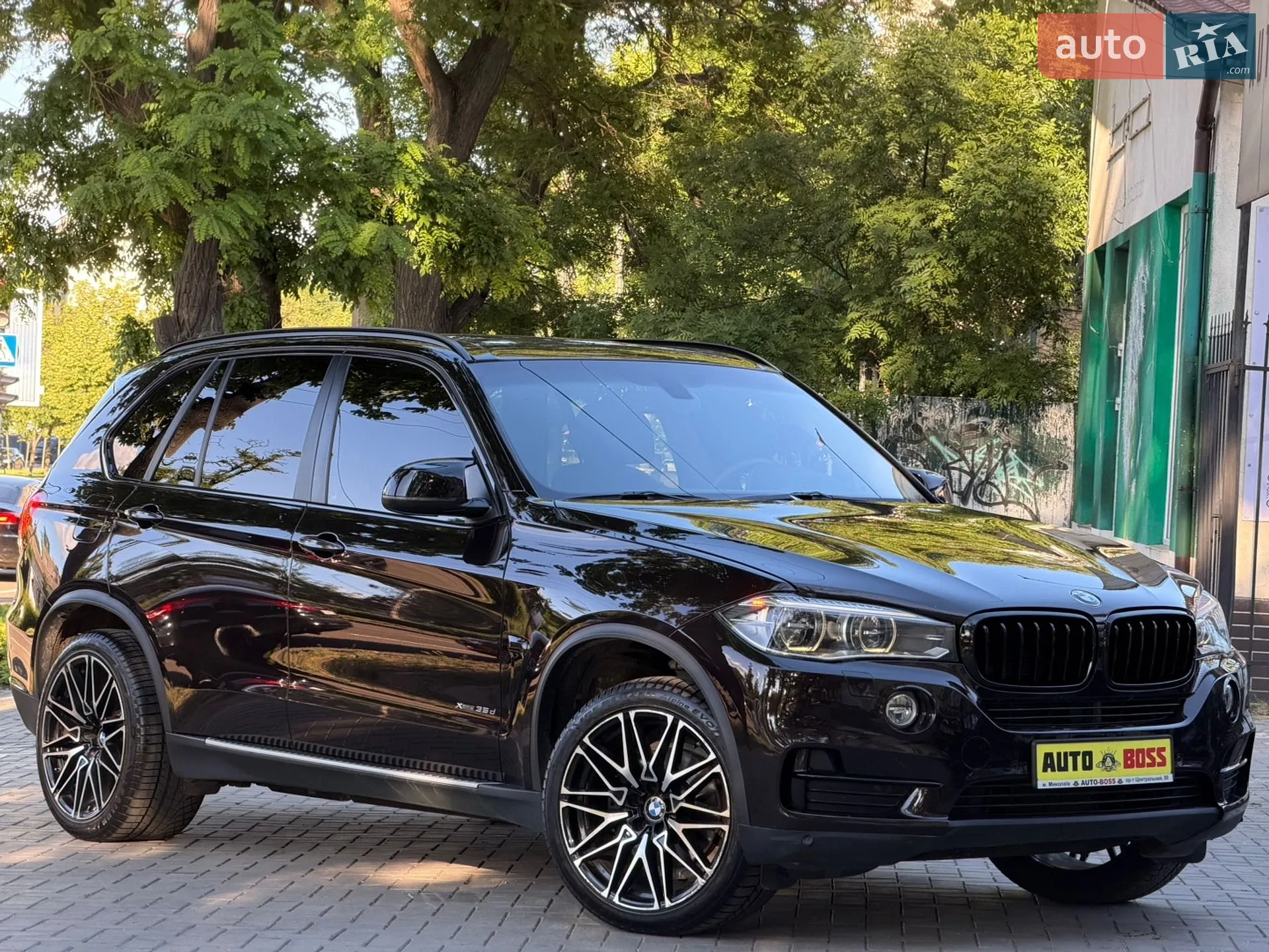 2015 BMW X5 - мініатюра 3