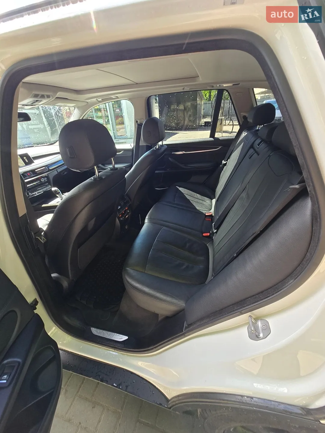 2015 BMW X5 - мініатюра 18