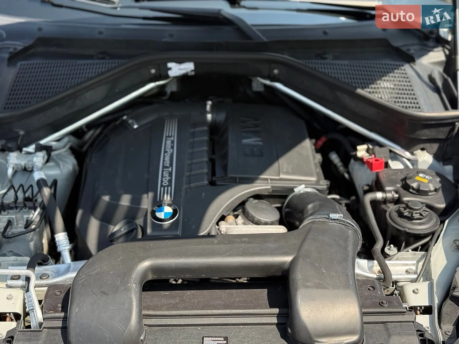2011 BMW X5 - мініатюра 13