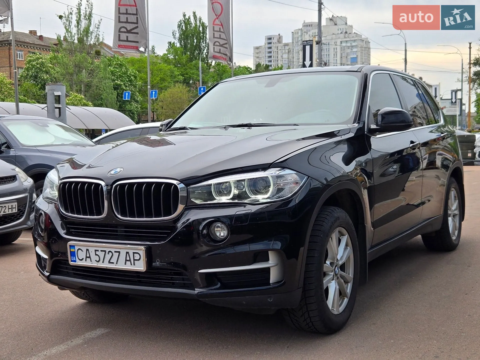 2017 BMW X5 - мініатюра 17