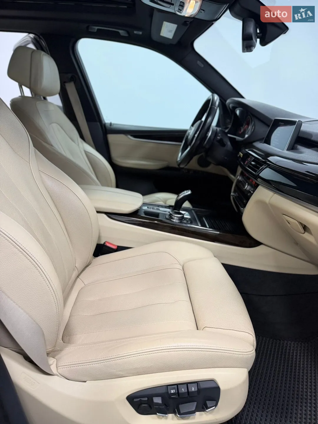 2016 BMW X5 - мініатюра 22