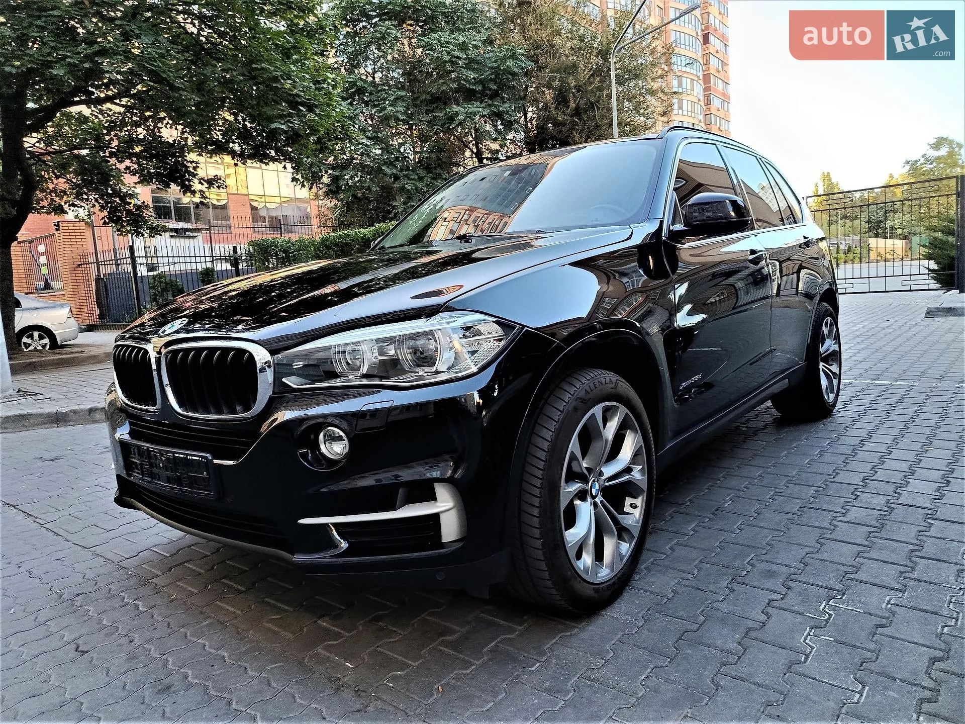 2015 BMW X5 - мініатюра 3