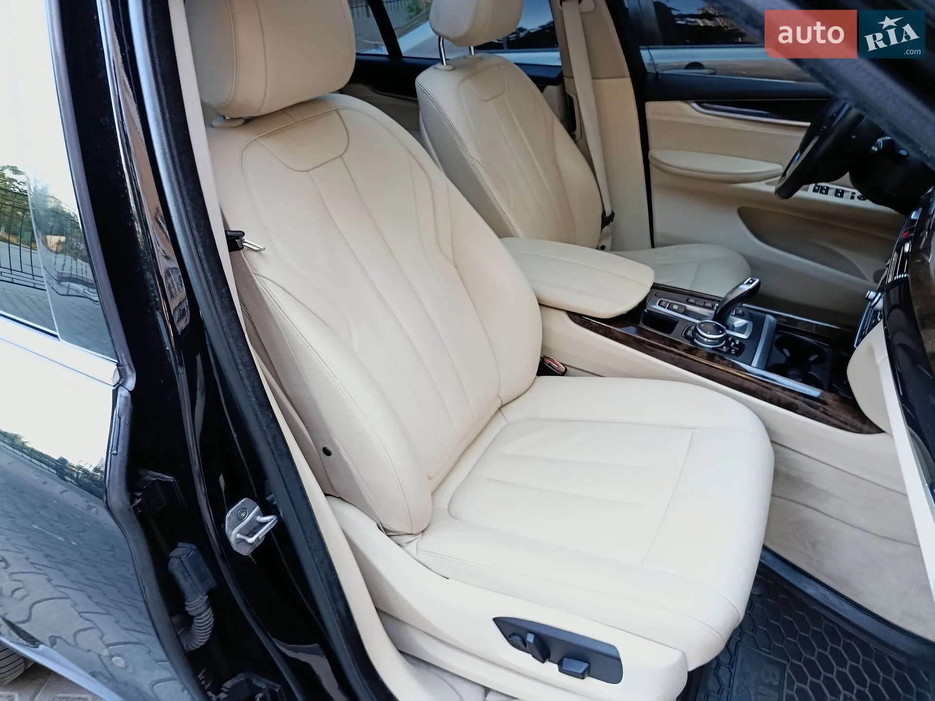 2015 BMW X5 - мініатюра 21