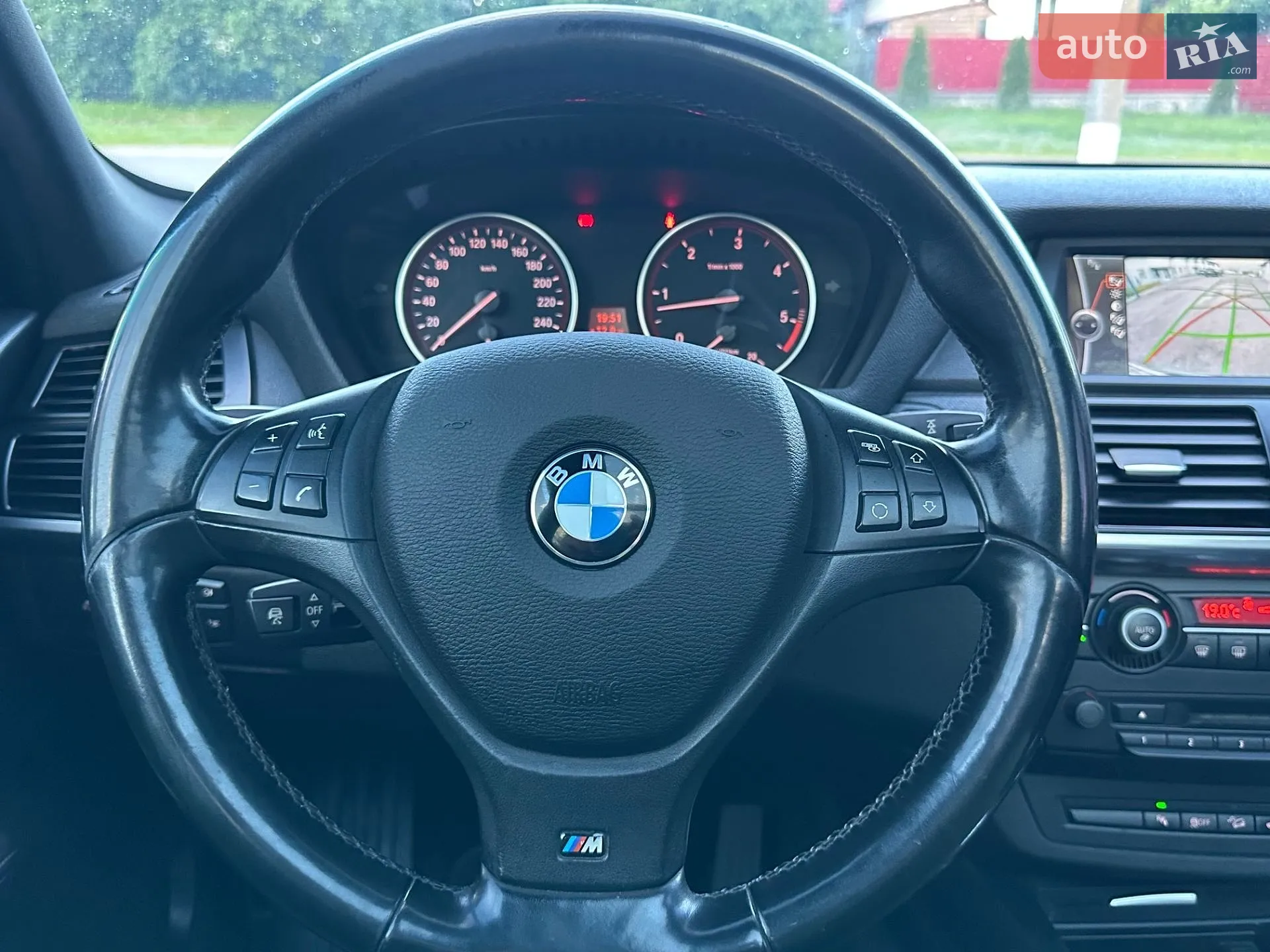 2010 BMW X5 - мініатюра 21
