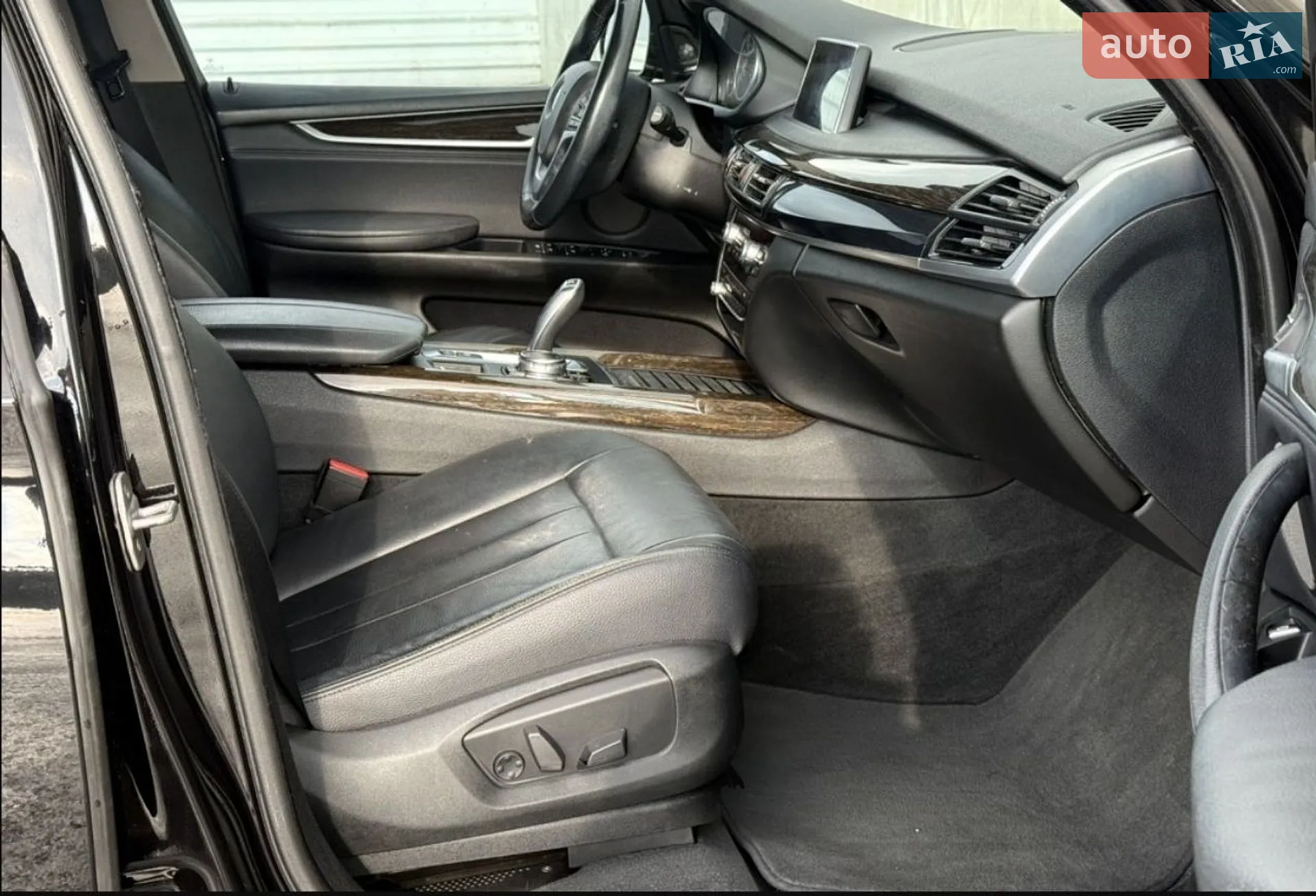 2014 BMW X5 - мініатюра 15