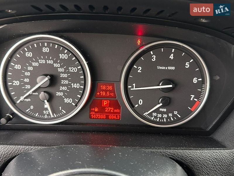 Внедорожник / Кроссовер BMW X5 2012 в Черновцах