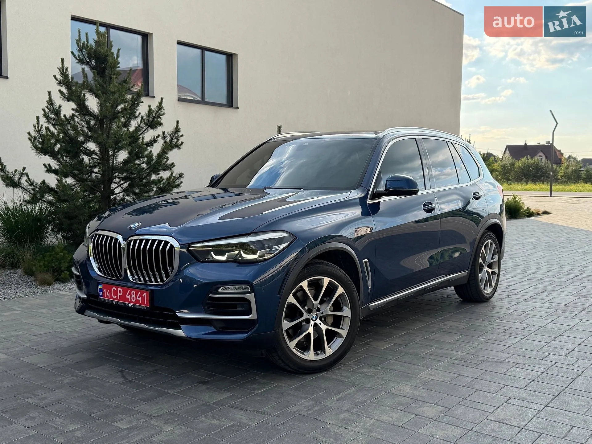 2019 BMW X5 - фото 1