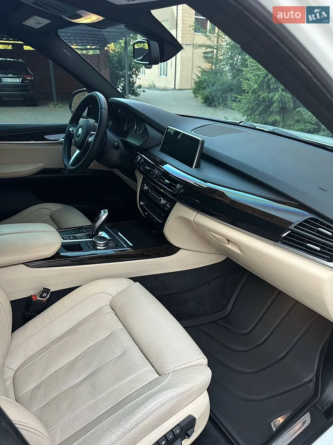 2016 BMW X5 - мініатюра 21