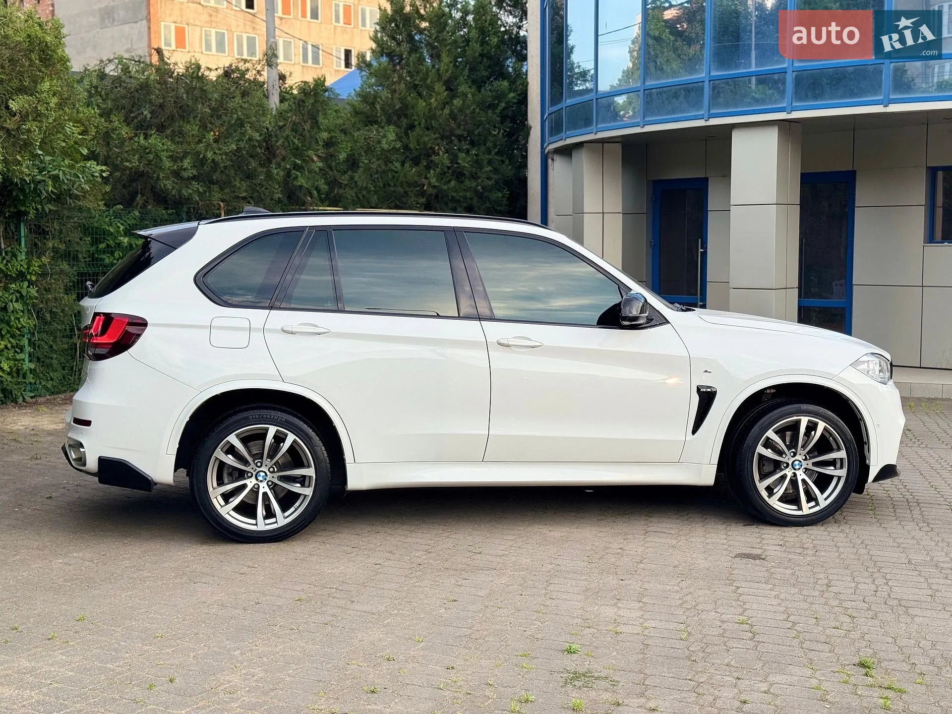 2016 BMW X5 - мініатюра 13