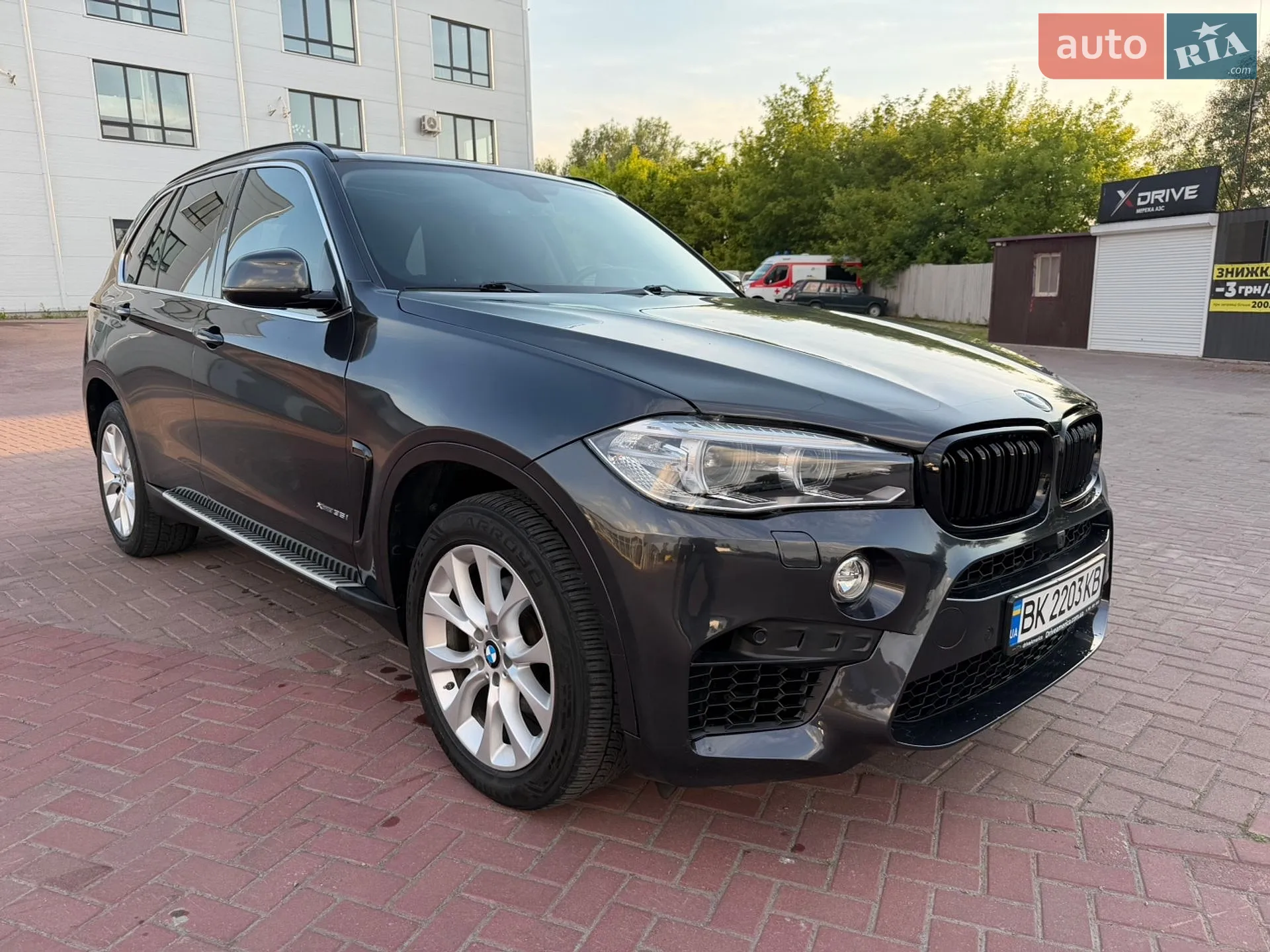 2014 BMW X5 - мініатюра 26