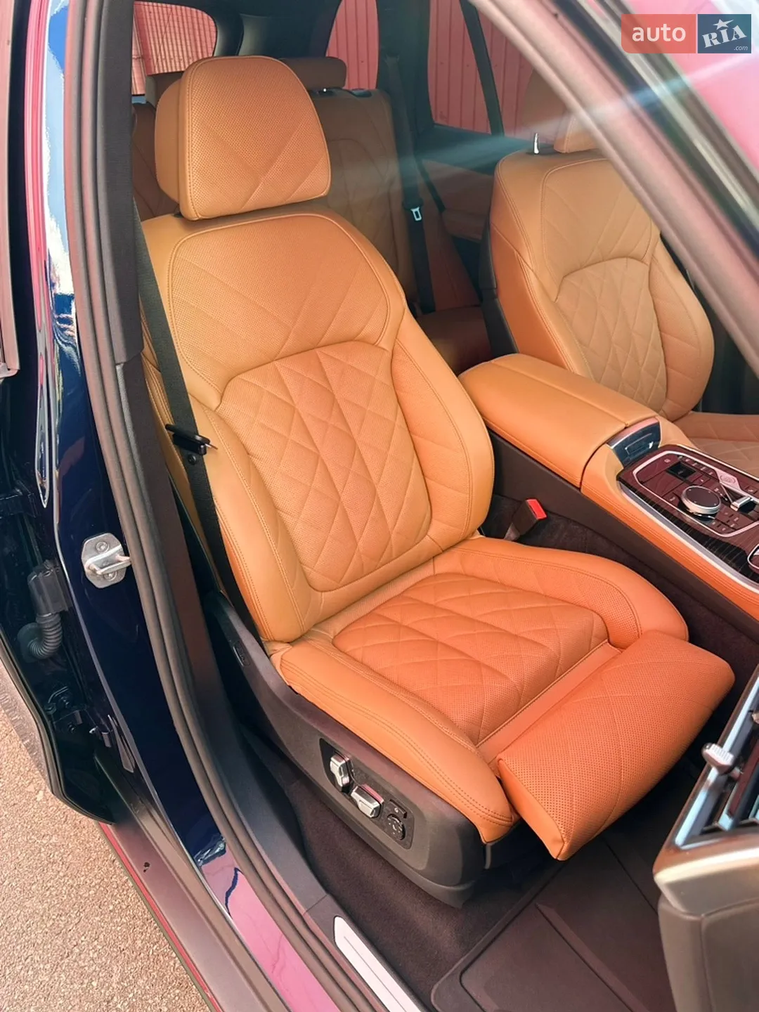 2025 BMW X5 - мініатюра 14