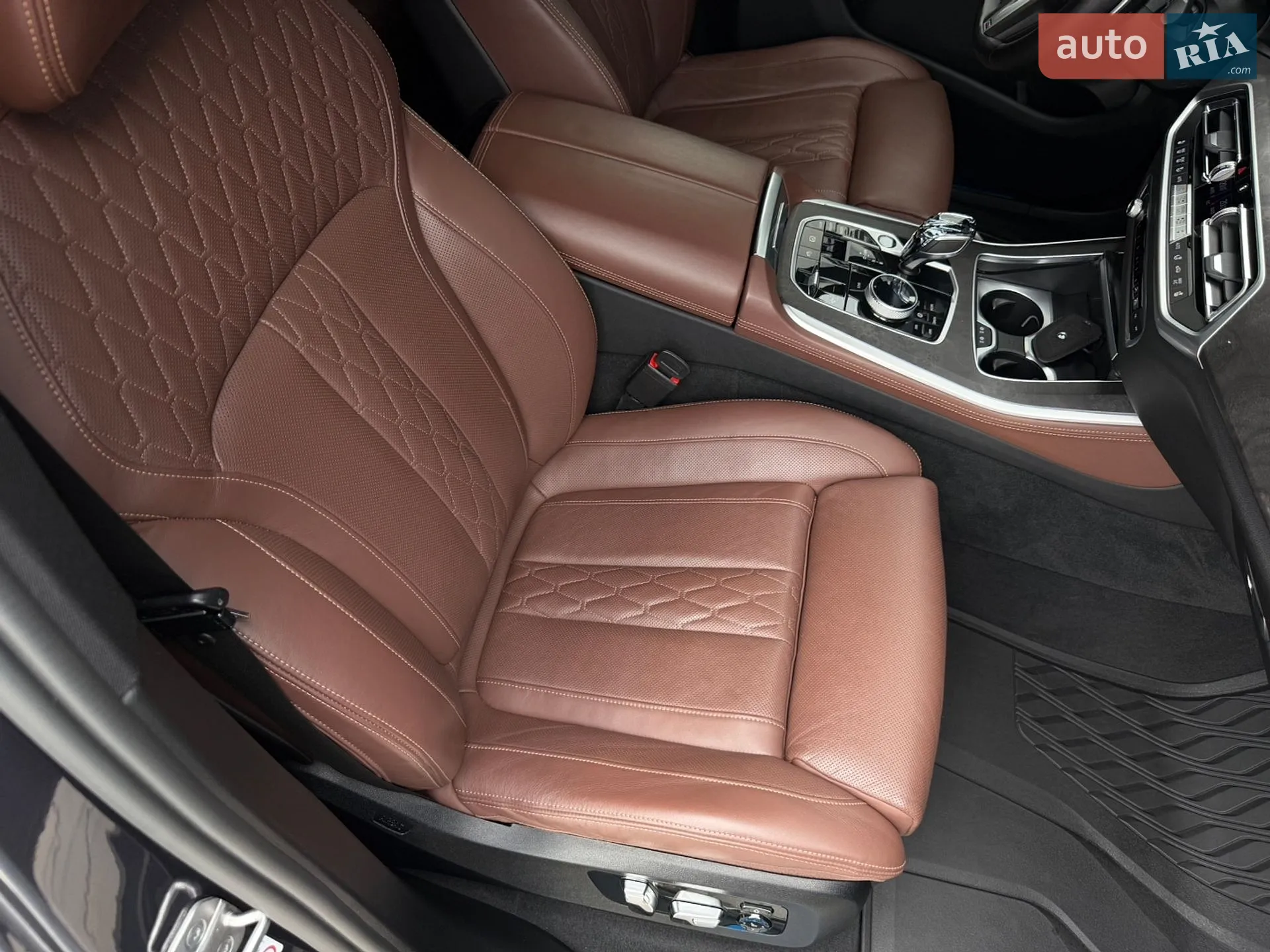 2021 BMW X5 - мініатюра 39