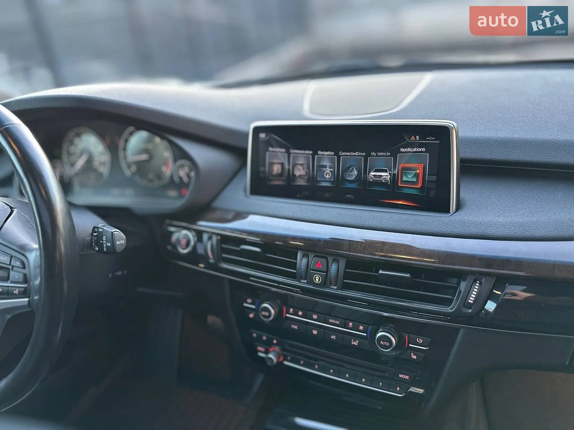 2017 BMW X5 - мініатюра 36