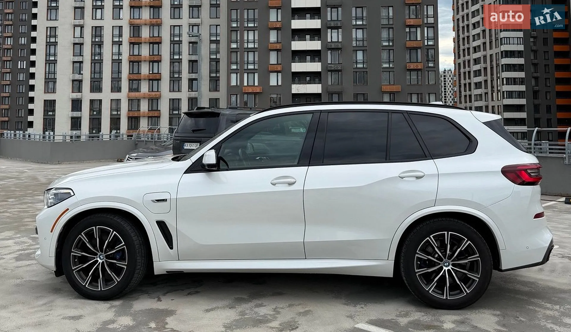 2022 BMW X5 - мініатюра 3
