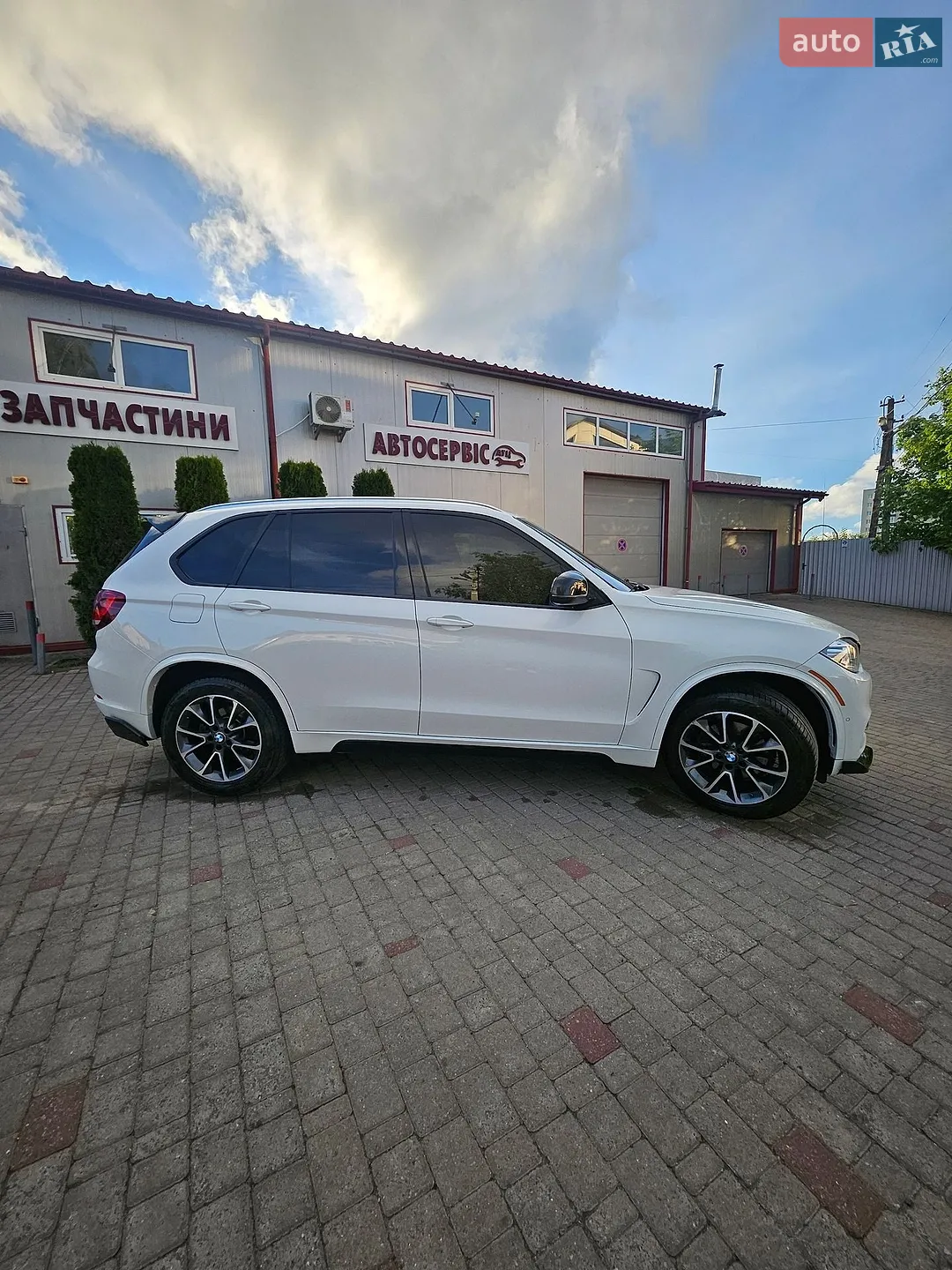 2017 BMW X5 - мініатюра 5