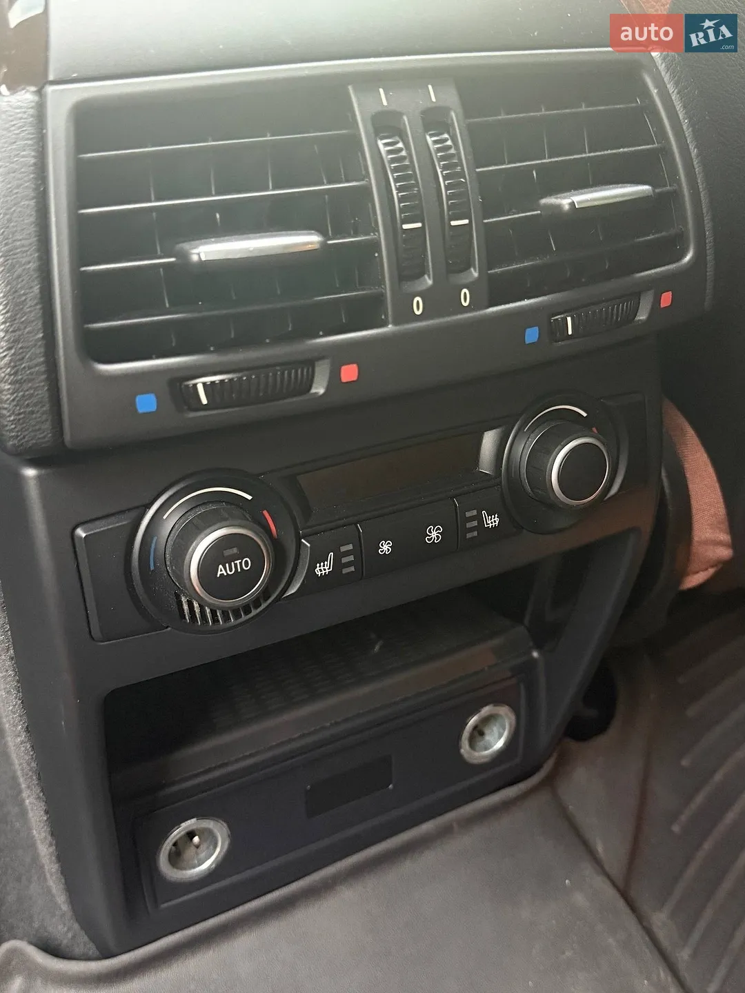 2012 BMW X5 - мініатюра 12