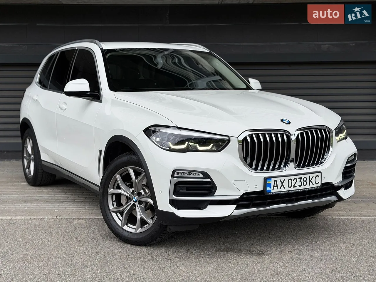 2017 Mercedes-Benz GLE - мініатюра 29