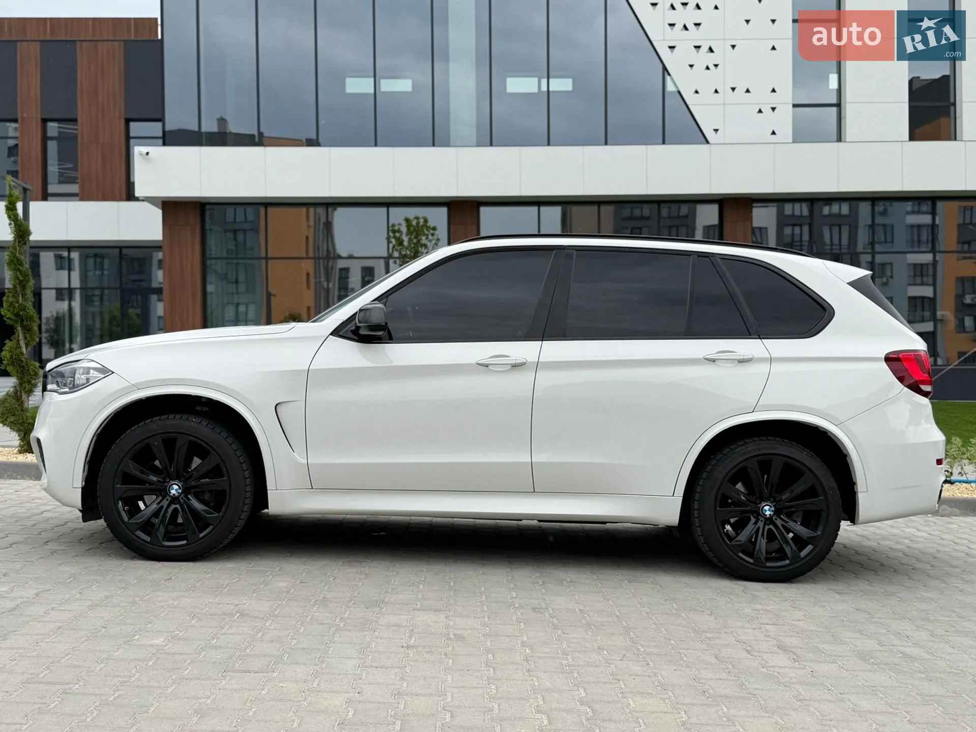 2014 BMW X5 - мініатюра 14