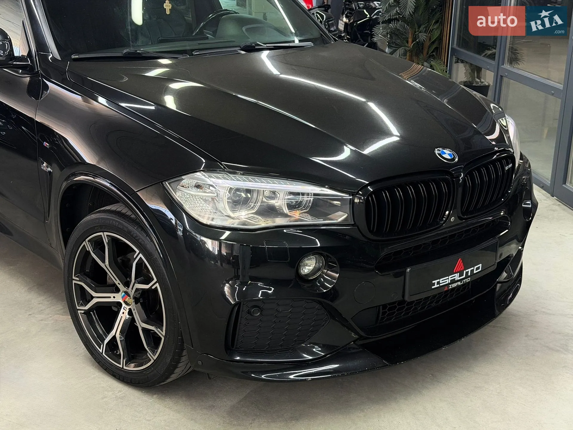 2017 BMW X5 - мініатюра 3