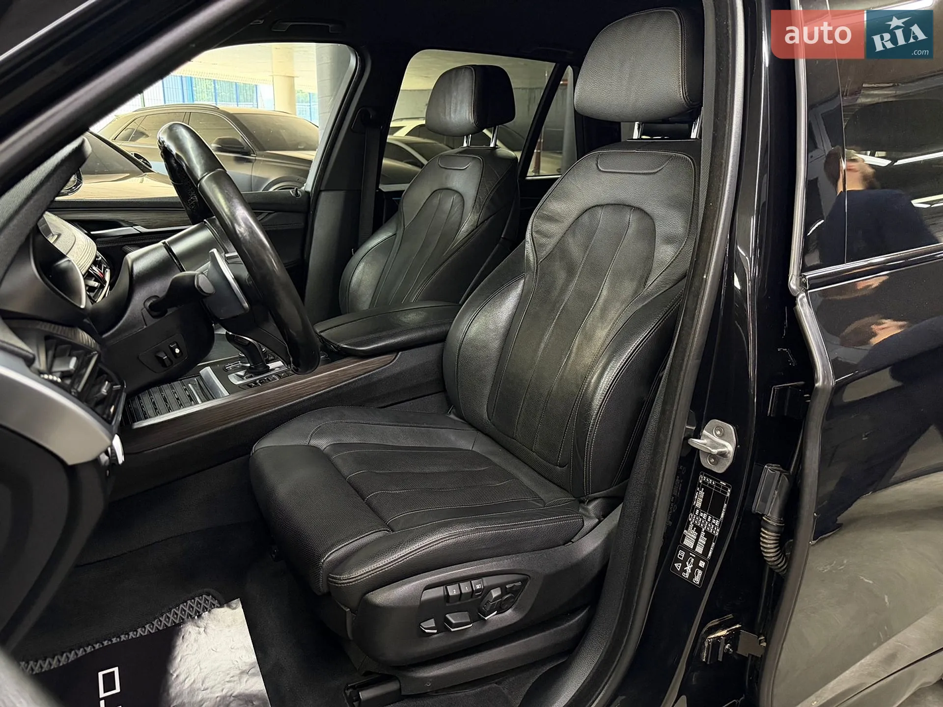 2017 BMW X5 - мініатюра 20