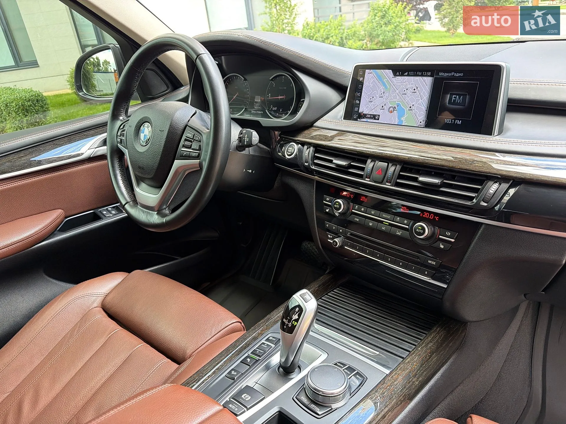 2016 BMW X5 - мініатюра 3